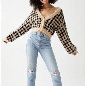 Kendall and Kylie Beige & Black  Houndstooth Crop Fuzzy Cardigan Sweater Medium
